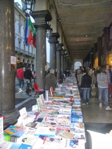Portici di Carta 2015: a Torino si passeggia tra i libri