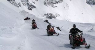Torna la neve sulle montagne e ripartono le polemiche sulle motoslitte