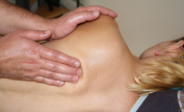 dolore tra le scapole